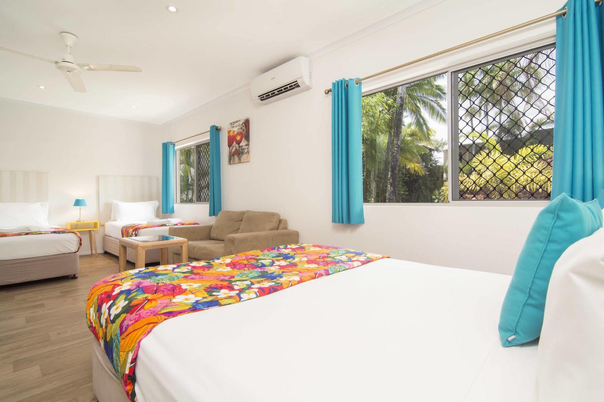 Port Douglas Motel Esterno foto
