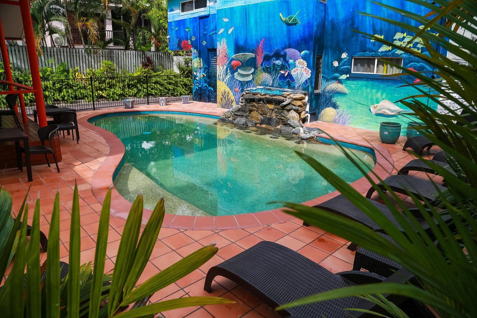 Port Douglas Motel Esterno foto